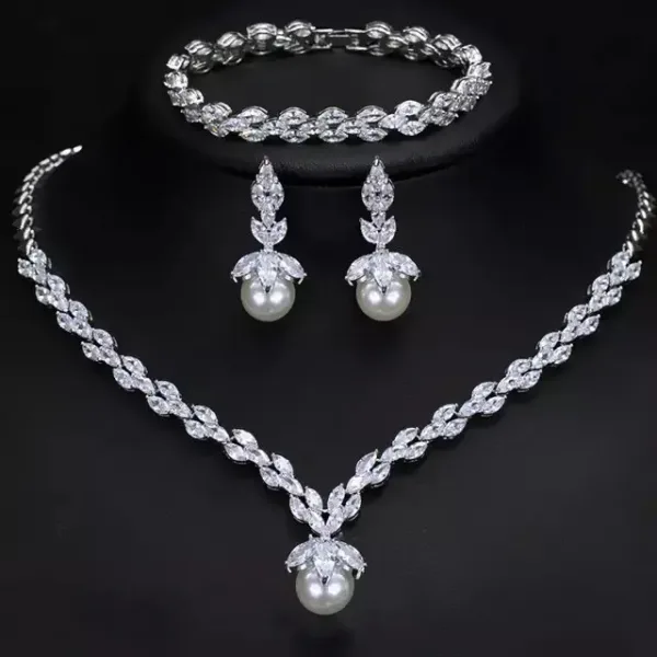 PEARL DROP ZIRCON set